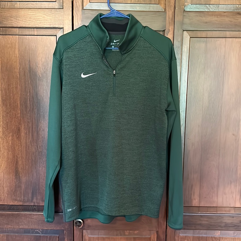 Men’s Nike three-quarter zip long sleeve shirt